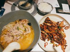 秘制酸汤肥牛-鹿港小镇(悠唐店)