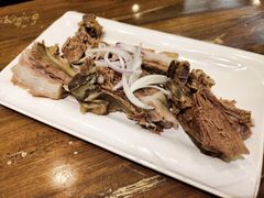 -清真·玛丽亚新疆菜主题餐厅(浙江中路店)