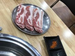 -牛信亭韩国料理·炭火烤肉(紫藤路店)