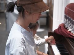 -秘密旅行Bonjour(黑金冠 江南西店)