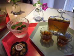-茶是一枝花泡茶店