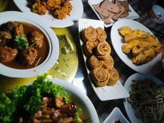 -马武寨驴打滚宴美食村289号(十三陵)