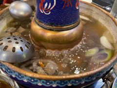 -毛辣果·贵州红酸汤牛肉火锅(西单店)