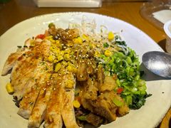 -POKEE VIA&Brunch·维娅(重庆来福士店)