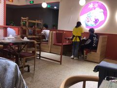 大堂-鸡遇虾煲干锅火锅(小寨金莎店)