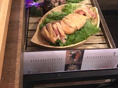 -尚尚仙·酸汤猪手·猪肚鸡火锅(华联万柳购物中心店)