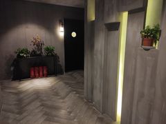 -In普舍采耳SPA馆(中英街店)