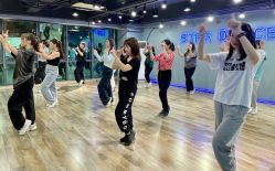 -STAR舞蹈工作室