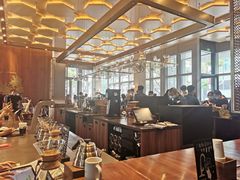 大堂-星巴克臻选(深圳万象天地旗舰店)