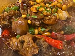 黄豆烧猪蹄-湘辣欢·湖南家常小馆