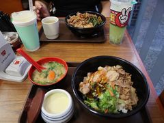 招牌牛丼-食其家·牛丼咖喱(广元西路店)