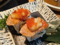 -枝魯枝魯自助料理