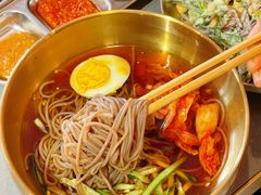 -围炉肉舍丹东海鲜烤肉·烤活鳗(步行街店)