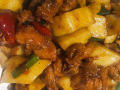 -隔壁老王·家常云南菜(花巷店)