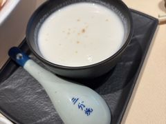 杨府手磨杏仁茶-侨美食家·粤菜(体育西路店)