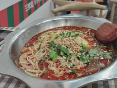 -湖南师大-三牌路鲜货冒菜