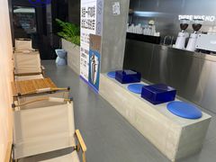 -本来不该有·鲜果咖啡(中山利和店)