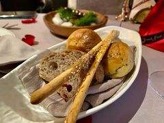 -Da Ivo哒伊沃意大利魔镜餐厅(外滩店)