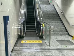 -清华东路西口(地铁站)
