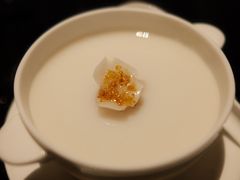 牛奶淮山汁炖芋泥-遇外滩(BFC外滩金融中心店)
