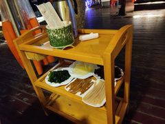 -二荆条·蜀鲜汇城市森林火锅