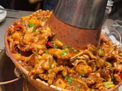 -老佛爷铜炉蛙锅(东门老街店)