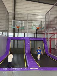 -趣玩空间蹦床乐园(临平旗舰店)