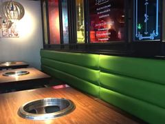 卡座-季季红火锅(动壹店)