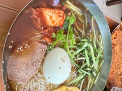 -天海石板屋家常菜(枣园店)