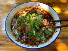 -Ting无边际江景酒店(重庆解放碑云端之眼店)