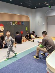 -奈尔宝家庭中心·亲子餐厅(北京东坝万达店)