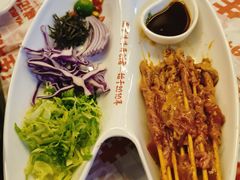-威记烧嘢·南宁烧烤·超级生牛(绿地店)
