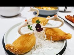 鲜虾天鹅酥-上海1号私藏菜(静安店)