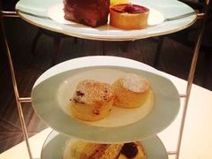 -The Diamond Jubilee Tea Salon at Fortnum & Mason