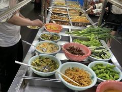 -食里香自助快餐(香槟小镇店)