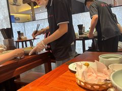 -裕兴记•蟹黄面馆(人民广场店)