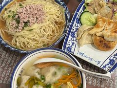 -长人馄饨铺(解放街店)