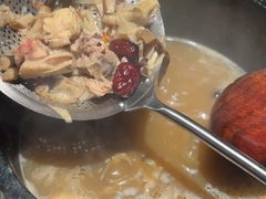 -蘑界·野生菌火锅(深业上城店)