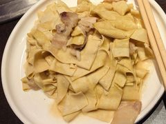 -山河屯铁锅炖·非遗铁锅炖(华强北店)