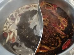 -憨铁匠老火锅(龙岗万科里店)