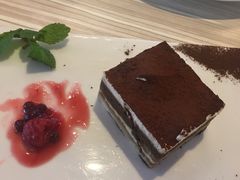 -必胜客(大观天地店)