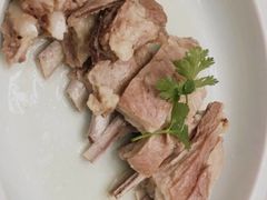 手抓羊肉-飞天大厦清真餐厅