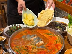 -亮欢寨酸汤鱼(沙冲路店)