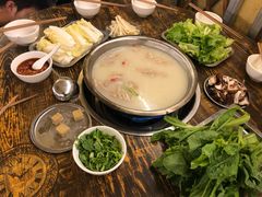 -巴山一绝烤全羊(三圣乡刘家花园店)