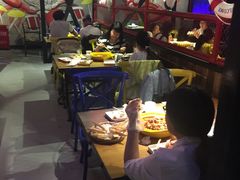 大堂-多嘴肉蟹煲(万达店)