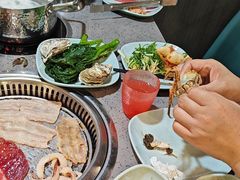 -金滏山烤肉·海鲜·火锅自助餐厅(襄阳万达店)