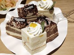 -小鱼小牛·鱼牛干锅·脆鱼火锅(世欧广场店)