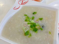 皮蛋瘦肉粥-嘉和一品(长江道店)