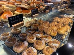 -麦田工坊(月湖店)