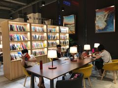 -五峰书院(南洋泾路店)